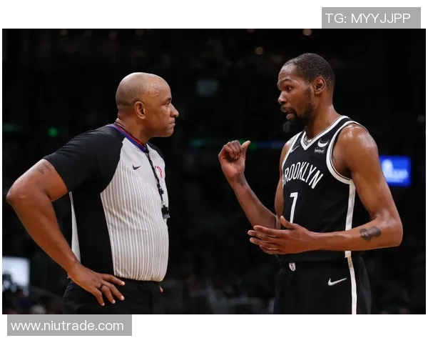 杜兰特接受采访:篮网全队氛围极佳,团结合作打出巅峰表现 杜兰特接受采访:篮网全队氛围极佳,团结合作打出巅峰表现