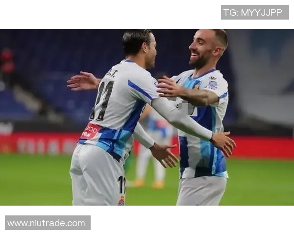 多特客场连胜，击败勒沃库森稳坐榜首