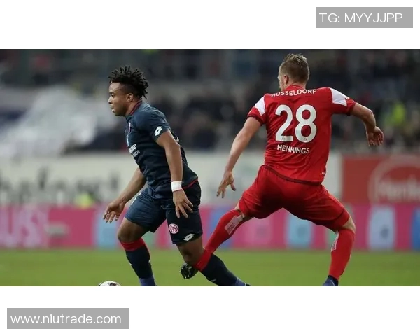 杜塞尔多夫客场逼平保住守图席位的希望