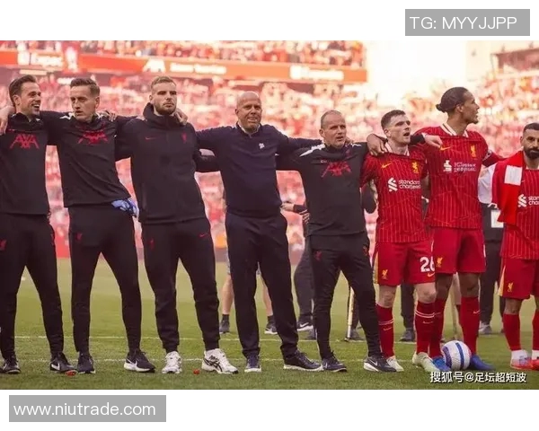 利物浦欲签下不来梅边锋，云达斯主帅：球员暂时留队