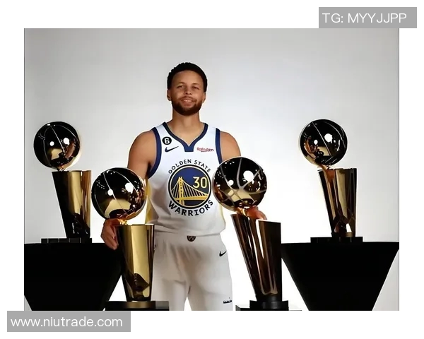 勇士战胜马刺,库里砍下35分引领胜利潮流 勇士战胜马刺,库里砍下35分引领胜利潮流